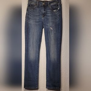 Judy Blue Mid Rise Straight Fit Distressed Blue Jeans